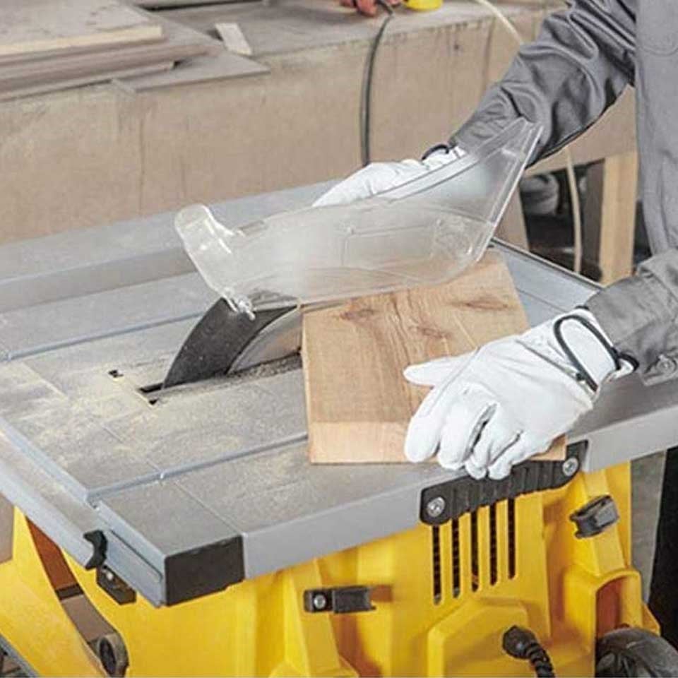 Stanley SST1800 Tezgah Testere 1800W 254mm