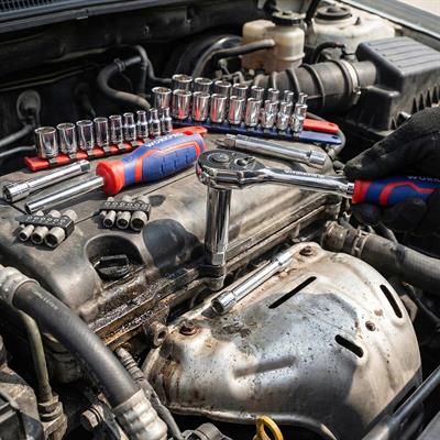 WORKPRO WP209006 84 Parça 3/8’’ 1/4’’ CR-V Metrik/İnç Profesyonel Lokma ve Bits Uç Takımı