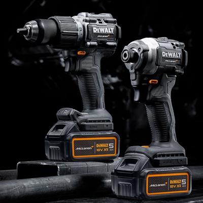 Dewalt McLaren DCK200MP2T Kömürsüz Matkap Tornavida Set 18V 5.0AH