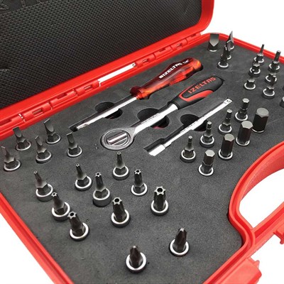 İzeltaş 1/4 Bits Uçlu Lokma Takımı 42 Parça