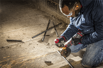 SKIL XP 3930FA Akülü Avuç Taşlama 125MM Çantalı