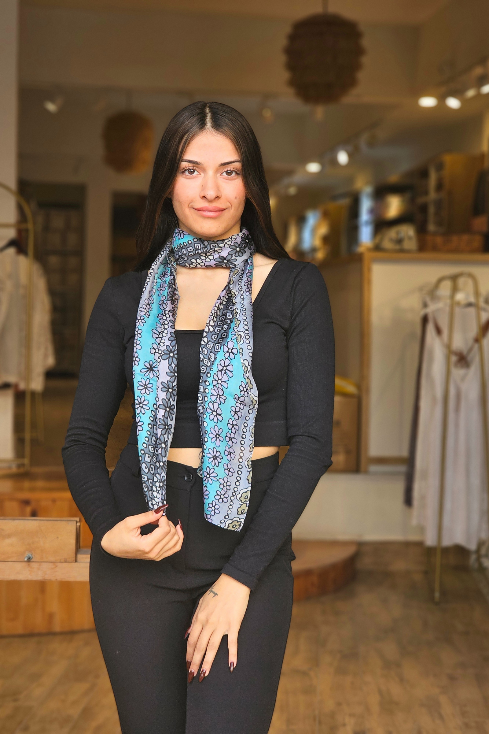 Mor Gri Çiçek Desenli İpek Fular  Bahtiyar İpek Fular