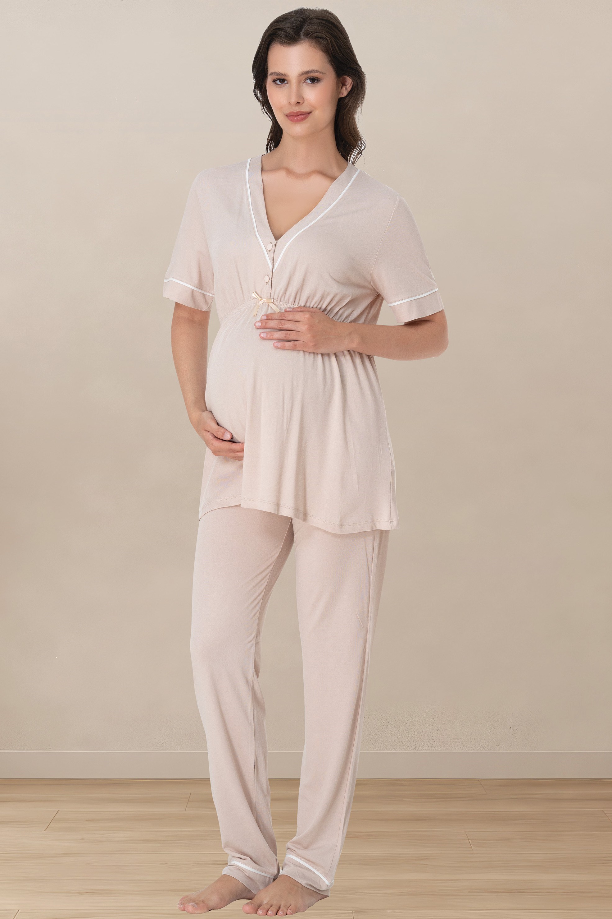 Effortt 5092 Bej Rahat Kalıp Kısa Kol Hamile Lohusa Pijama Takımı