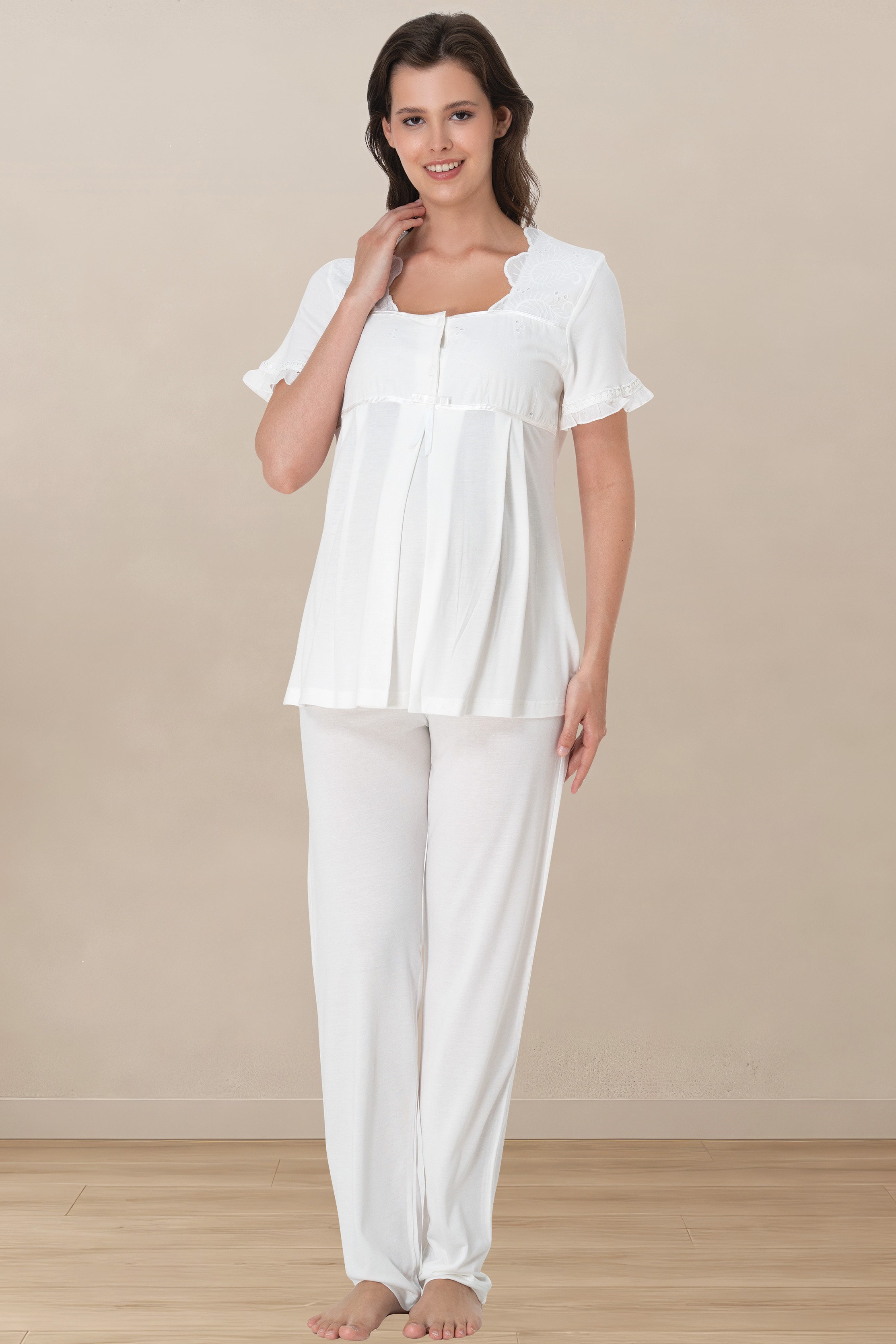 Effortt 7022 Ekru Kısa Kol Dantel Detaylı Hamile Lohusa Pijama Takımı