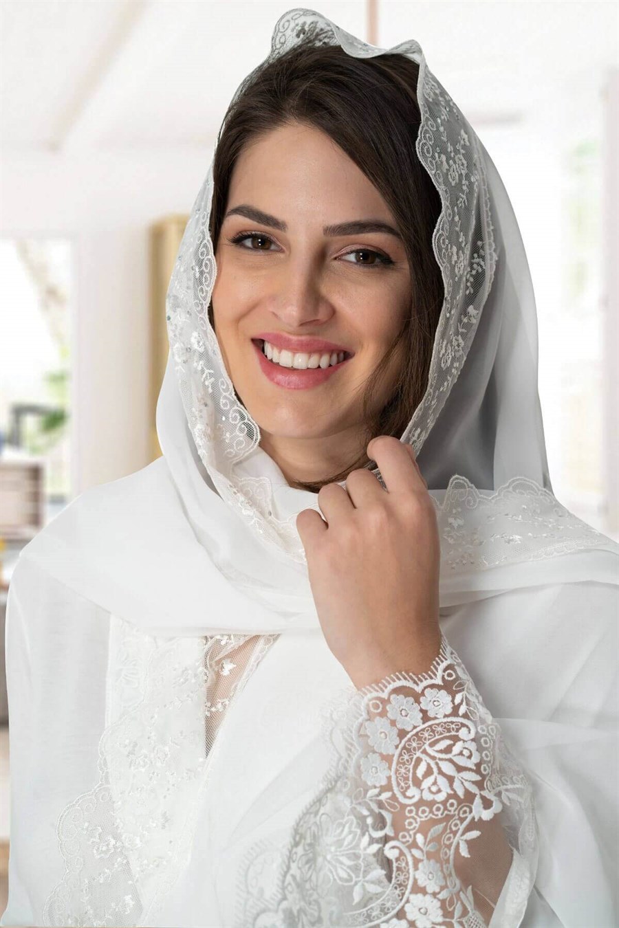 Mecit 0031 Ekru Taşlı İşlemeli Şifon Şal