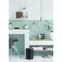 Brabantia Newicon Matt Black Çelik Pedallı Banyo Çöp Kovası 5 lt