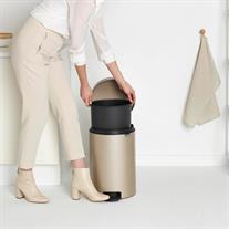 Brabantia Newicon Şampanya Rengi Metal Pedallı Çöp Kovası 20 Lt