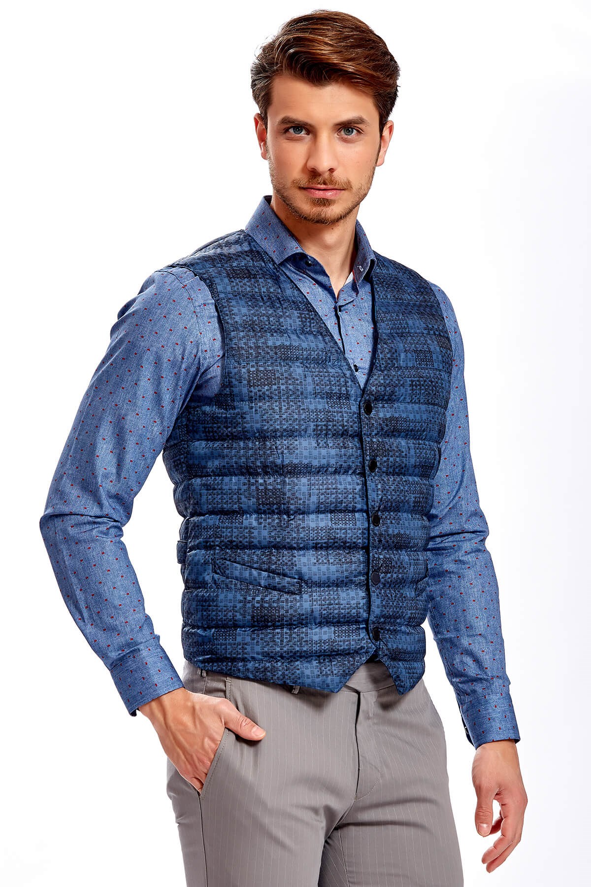 Ecer Cornio Yelek, YELEK, ECER