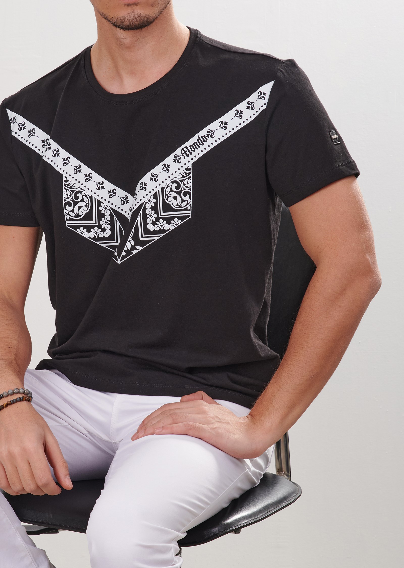 Baskılı Oval Yaka T-Shirt