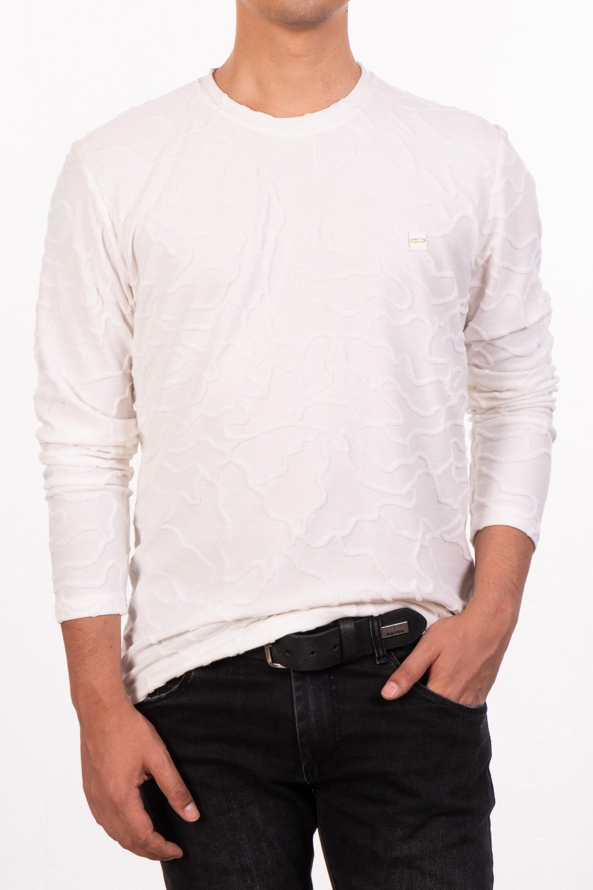Beyaz Eğri Dokuma Örgü Sweatshirt