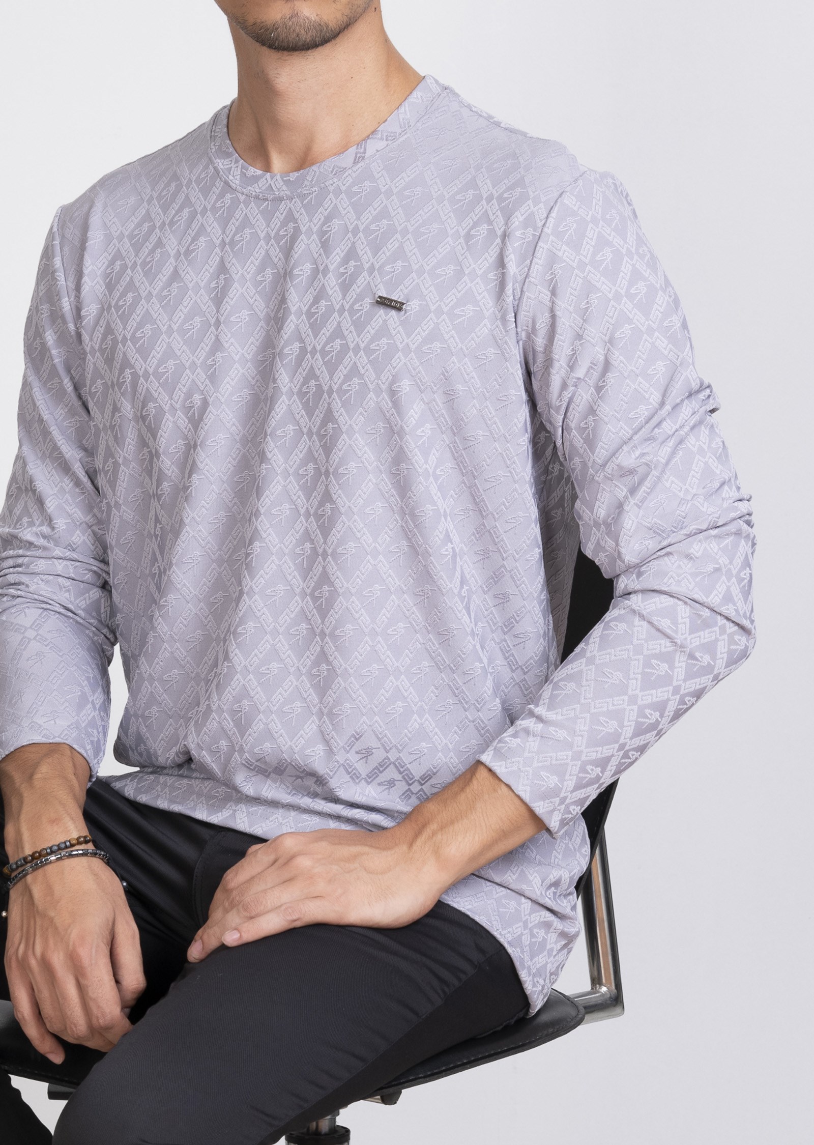 Kabartma Dokulu Gri Sweatshirt