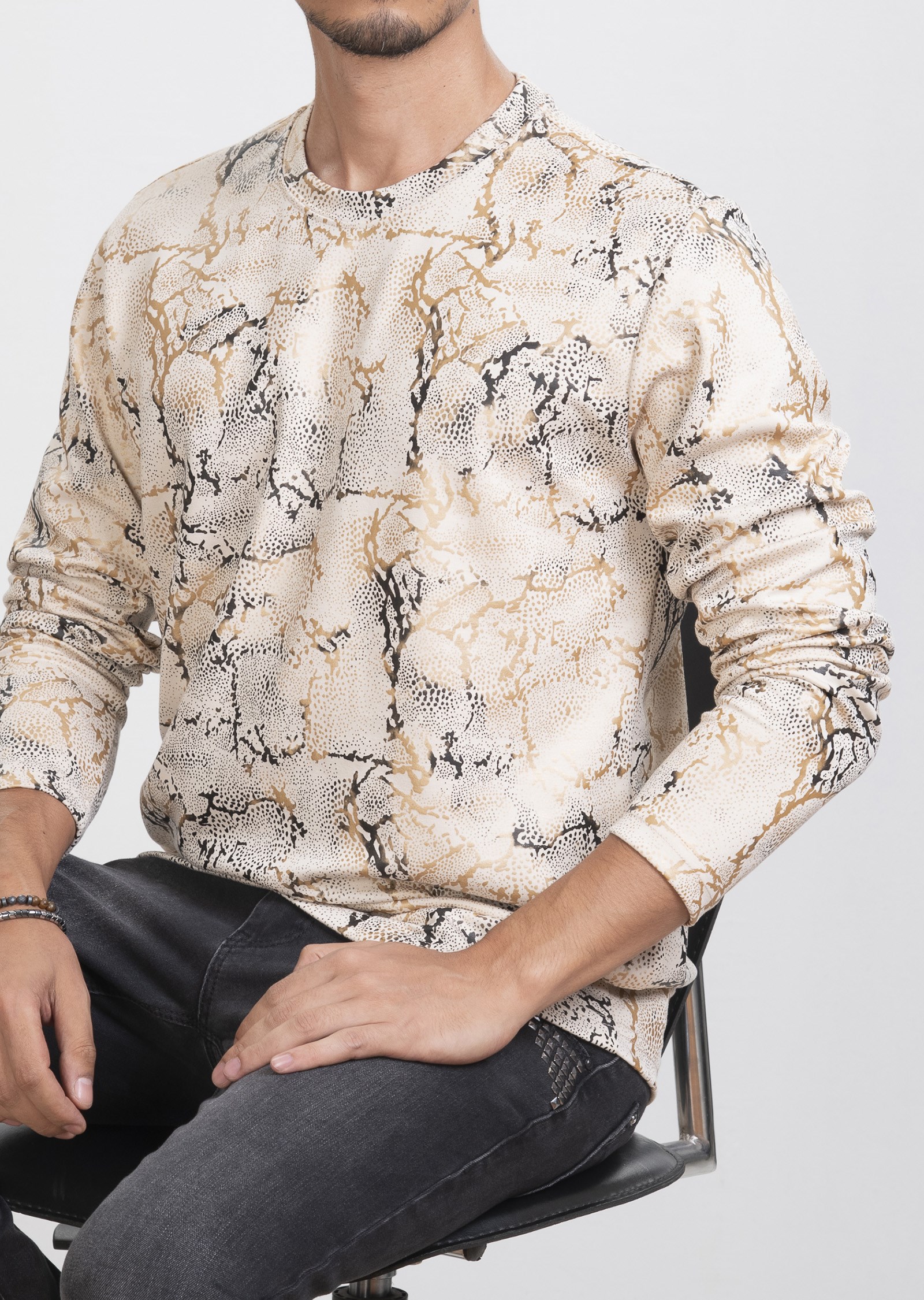 Karışık Desenli Renkli Sweatshirt