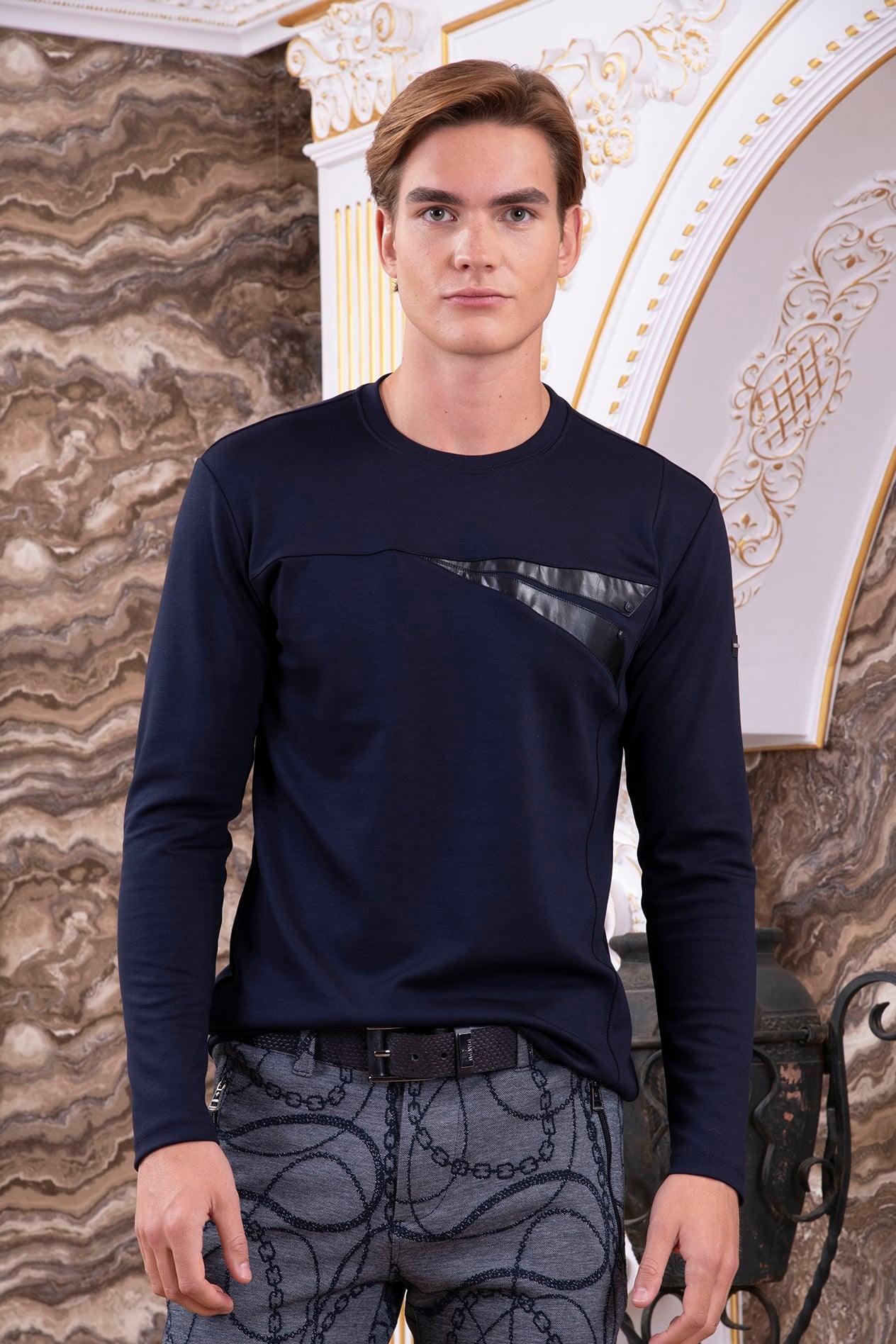 Lacivert Deri Detaylı Sweatshirt