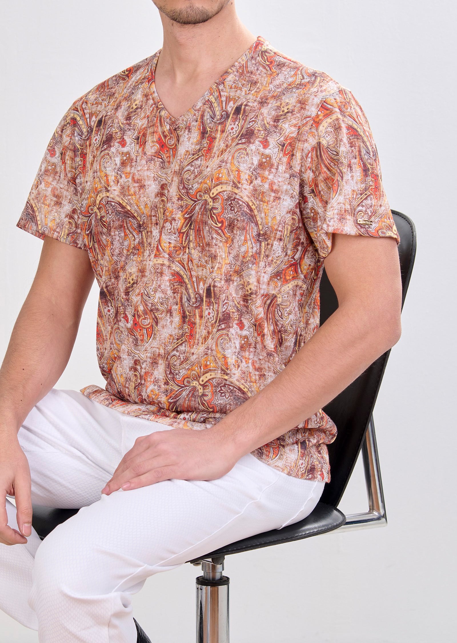 Mondo Karışık Şal Baskılı T-Shirt