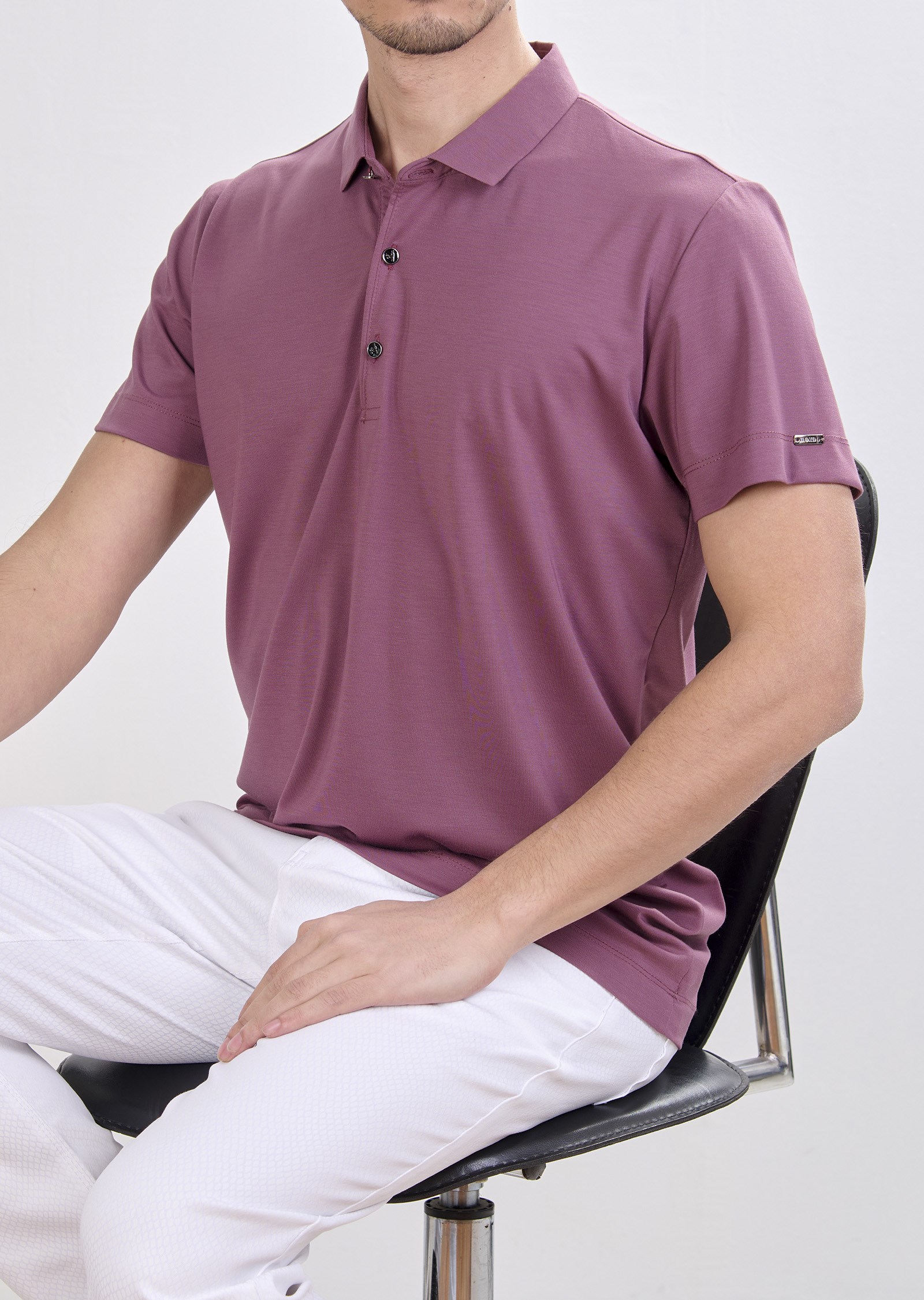 Mondo Metal Logo Detaylı Gül Kurusu Polo Yaka T-Shirt