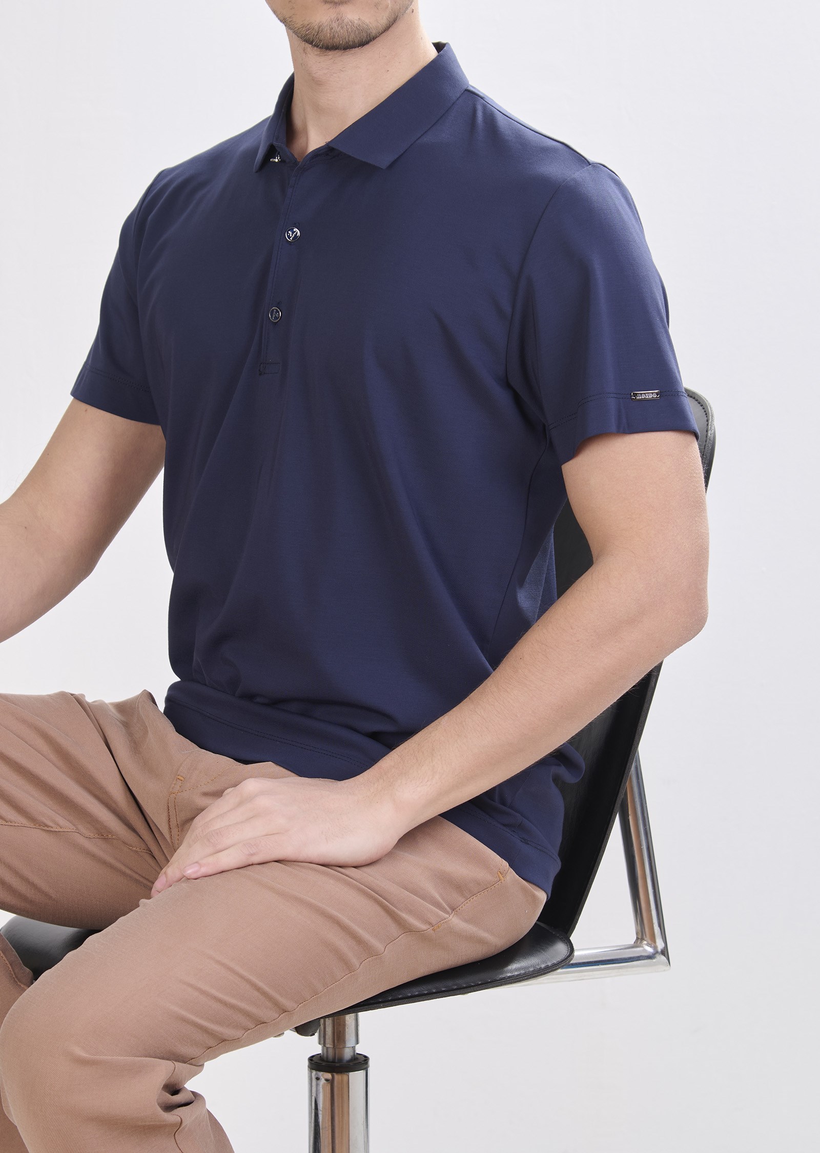 Mondo Metal Logo Detaylı Lacivert Polo Yaka T-Shirt