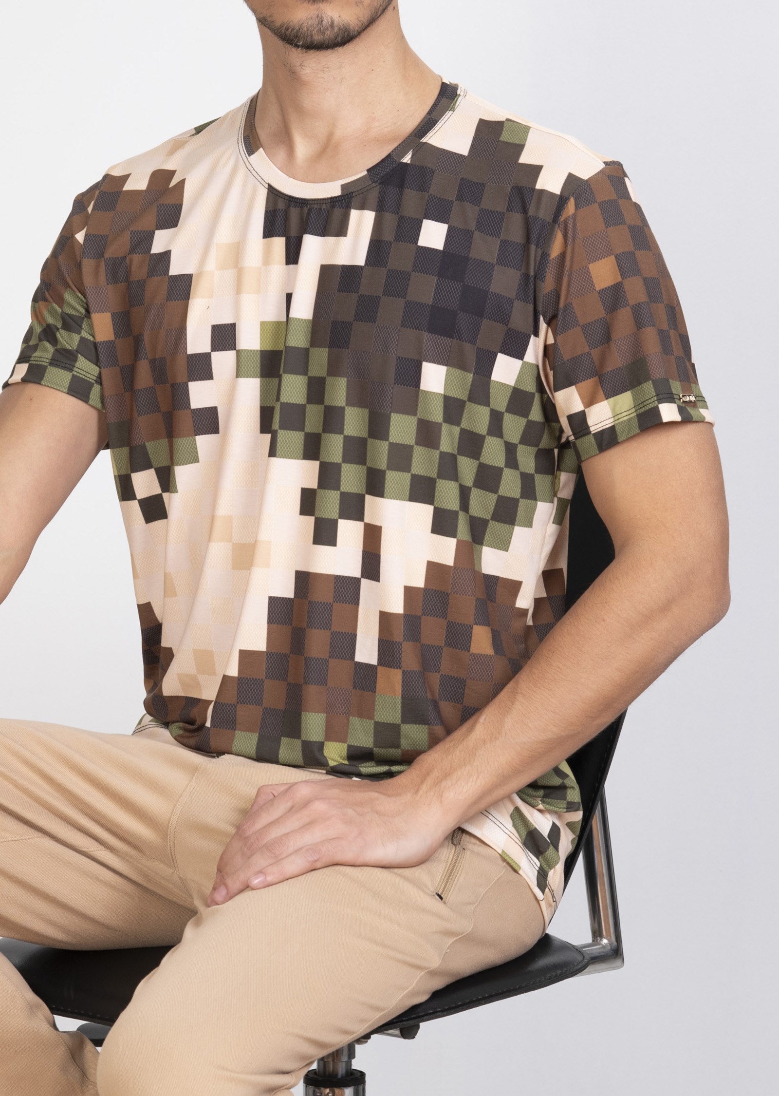 Mondo Piksel Kamuflaj Desenli T-Shirt