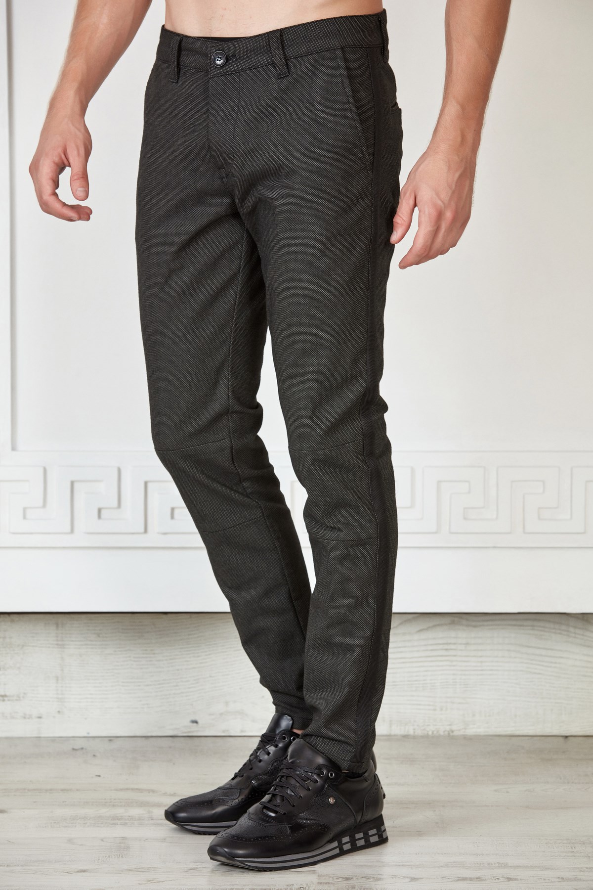 Siyah Desenli Yanı Şeritli Slim Fit Pantolon