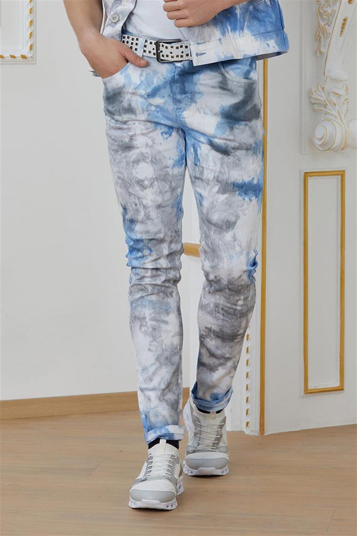 Beyaz-Mavi Batik Desenli Jean Pantolon