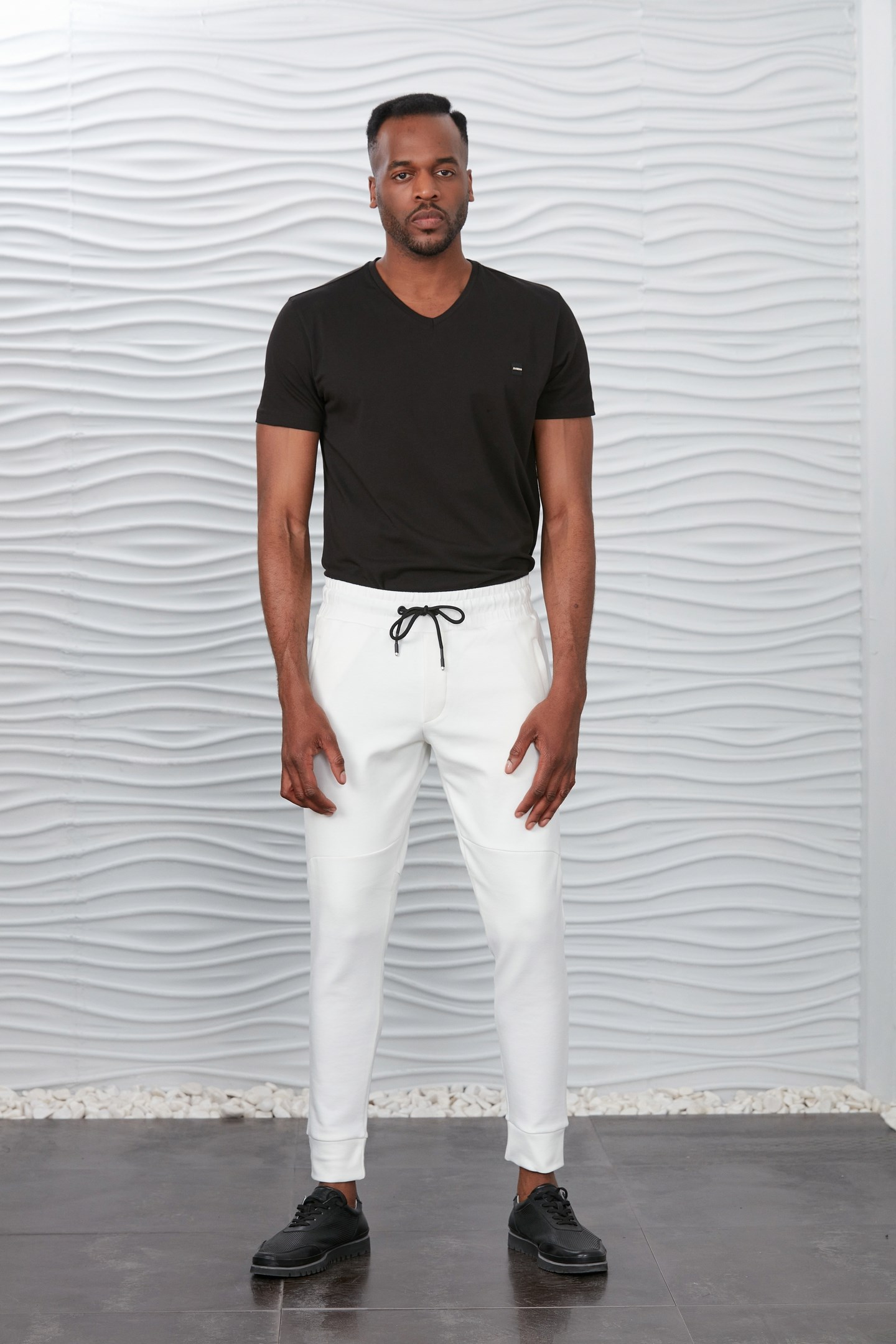 Kırçıllı Sarı Parçalı Jogger Pantolon · 15