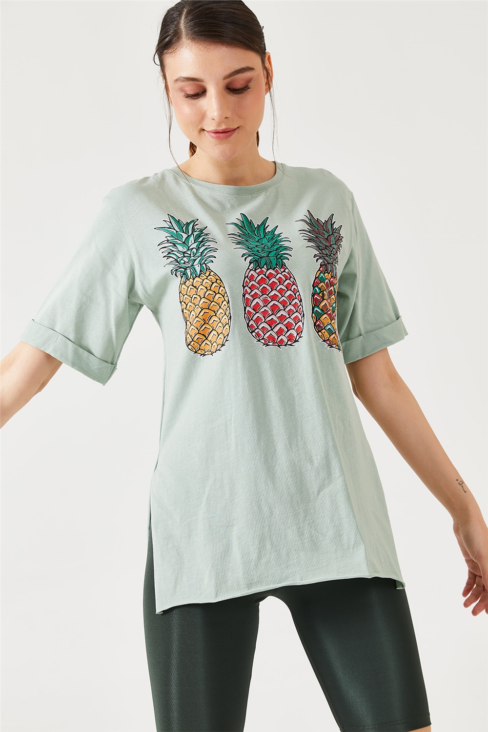 Kadın Ananas Baskılı Oversize T-shirt21YOS3002oshebu