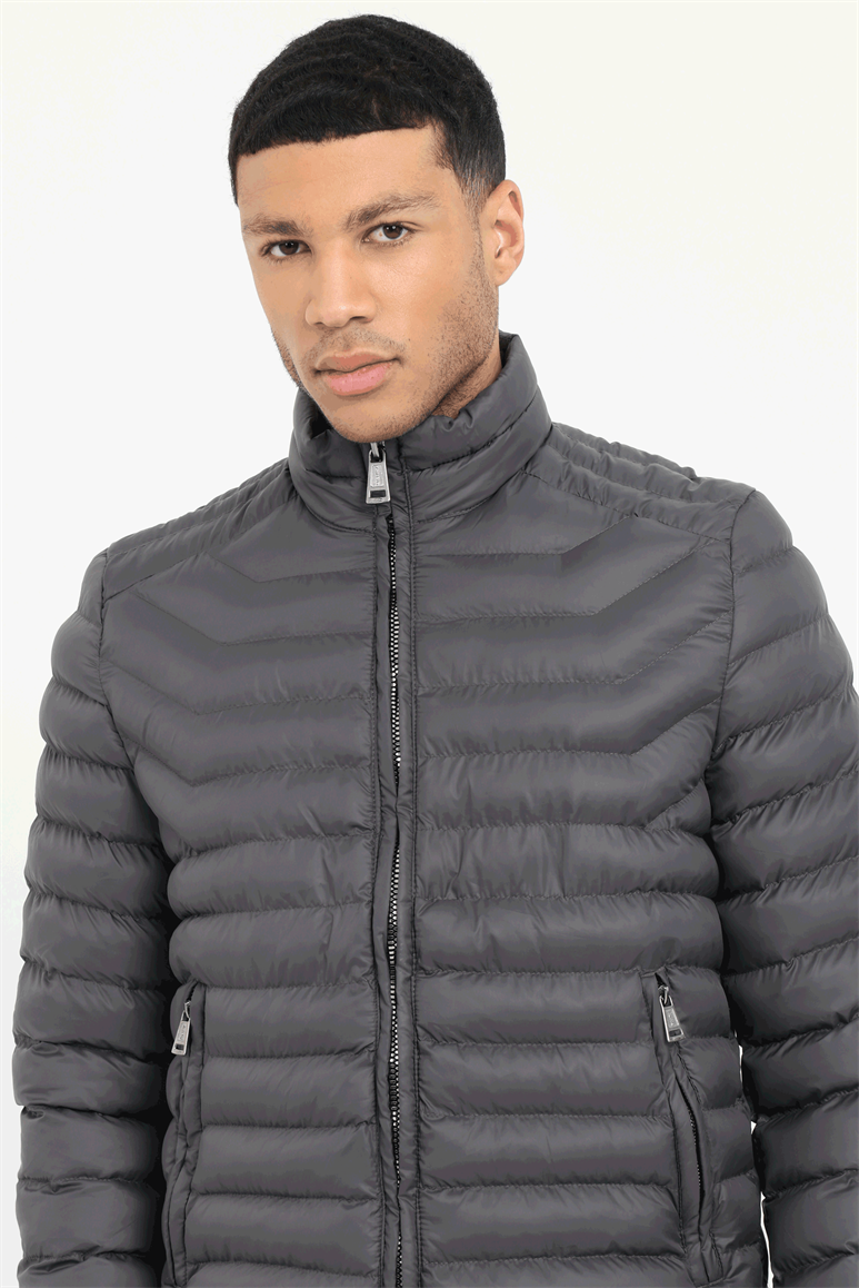Antrasit Kapitone Slim Fit Erkek Mont