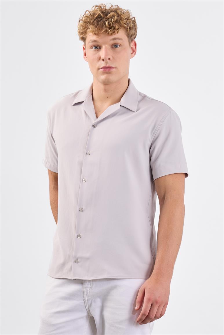 Bej Erkek Regular Fit Düz Apaç Yaka Kısa Kol Gömlek 