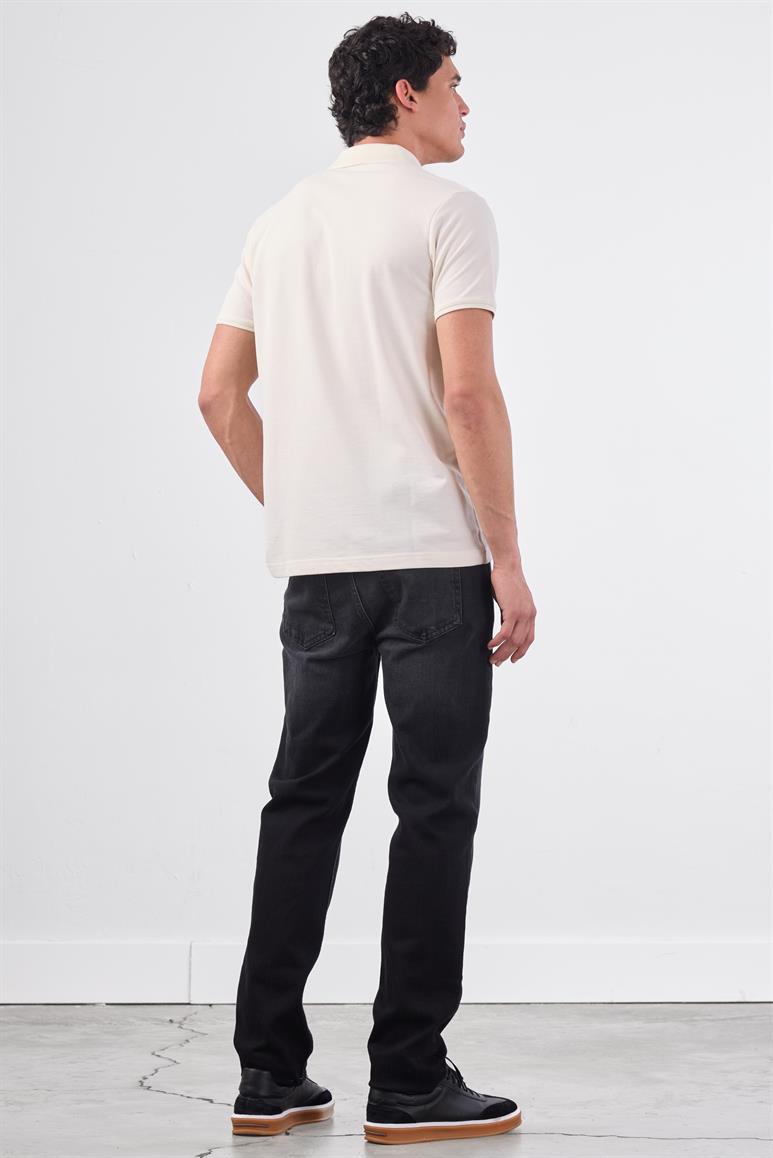 Beyaz Polo Yaka Pamuklu Düz Renk Slim Fit Erkek T-shirt