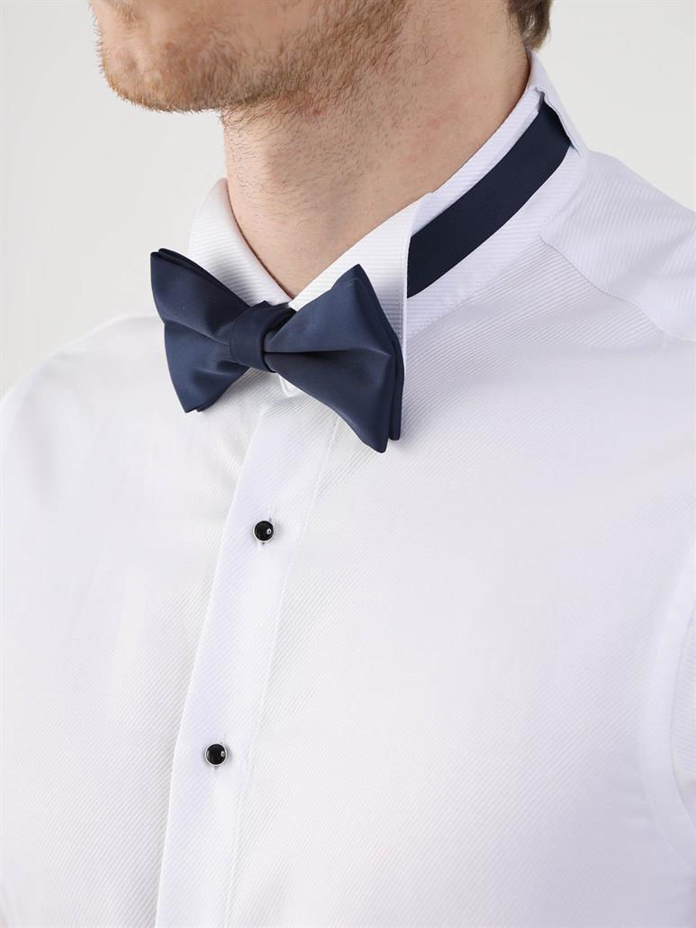 Beyaz Erkek Slim Fit Desenli Ata Yaka Duble Manşetli Kol Gömlek 