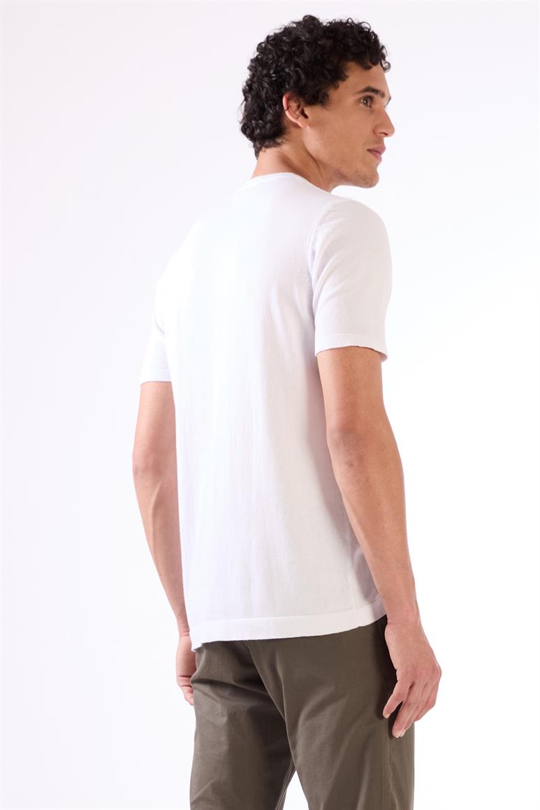 Beyaz Erkek Slim Fit Düz Düğmeli O Yaka Triko 