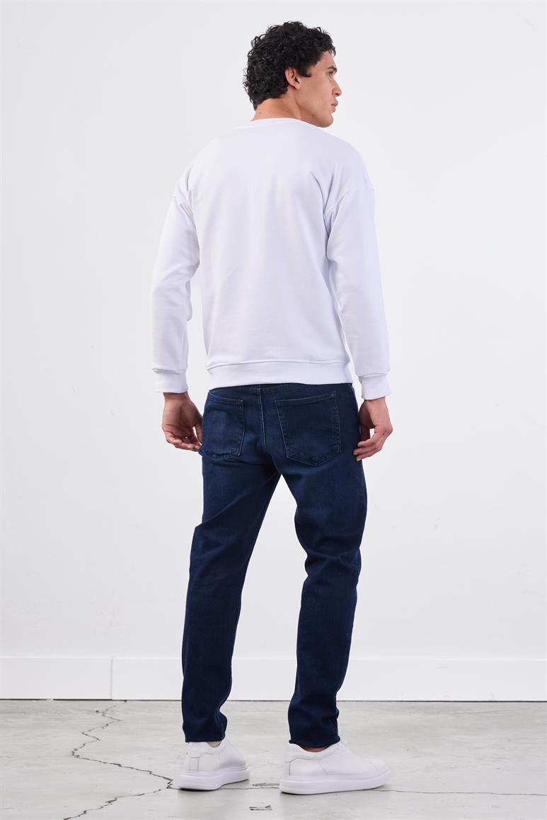Beyaz Bisiklet Yaka Regular Fit Erkek Sweatshirt