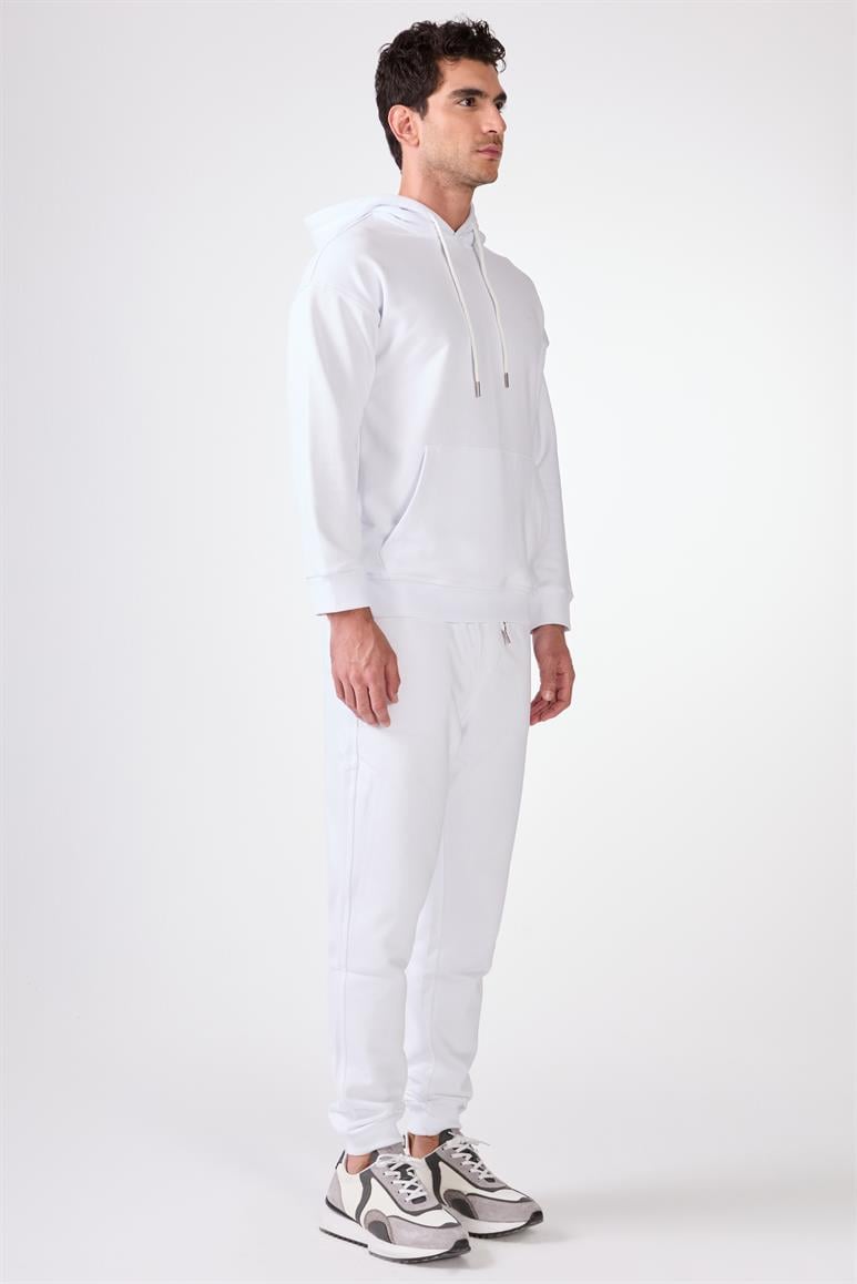 Beyaz Kapüşonlu Kanguru Cepli Regular Fit Erkek Sweatshırt