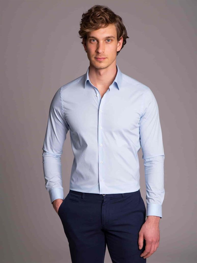 Açık Mavi Erkek Ekstra Slim Fit Düz Klasik Yaka Uzun Kol Gömlek 