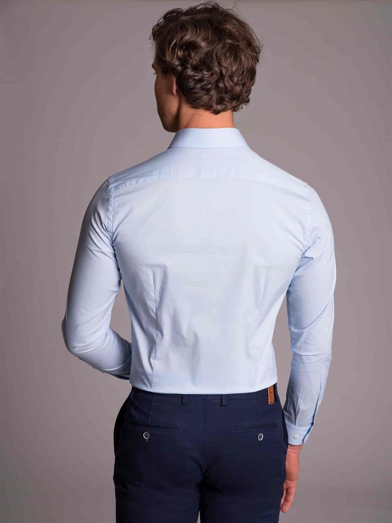 Açık Mavi Erkek Ekstra Slim Fit Düz Klasik Yaka Uzun Kol Gömlek 