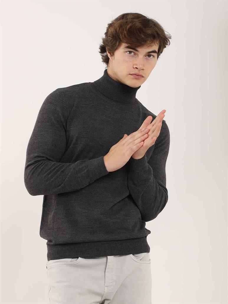 Antrasit Erkek Slim Fit Düz Klasik Tam Balıkçı Yaka Triko 