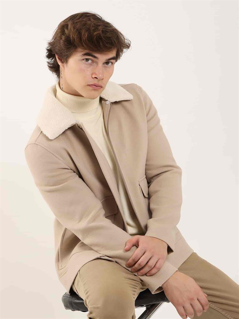 Dufy Bej Erkek Regular Fit Düz Klasik Kürklü Yaka Kaban 