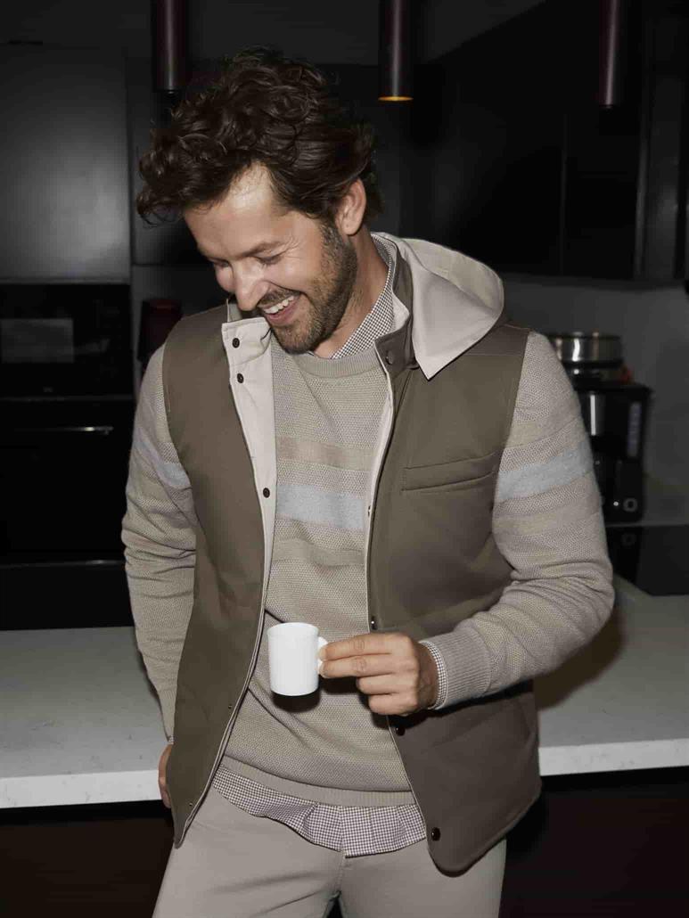 Bej Erkek Slim Fit Çizgili Bisiklet Yaka Triko 