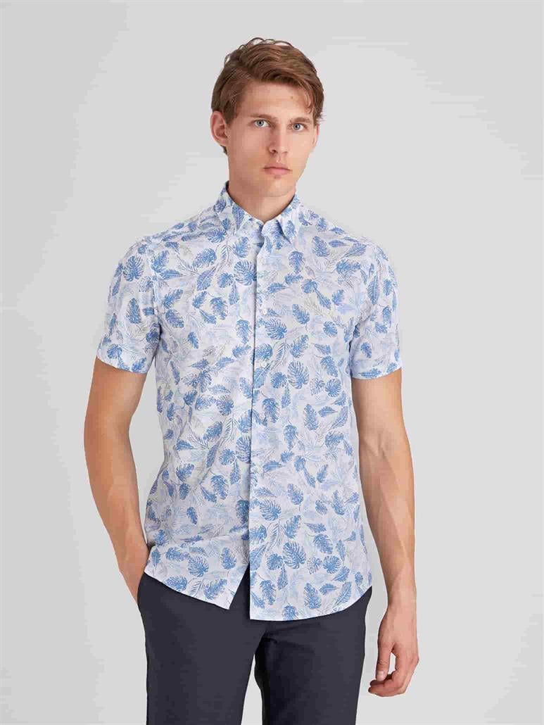 Beyaz Erkek Slim Fit Yaprak Desenli Brent Yaka Kısa Kol Gömlek - 63758