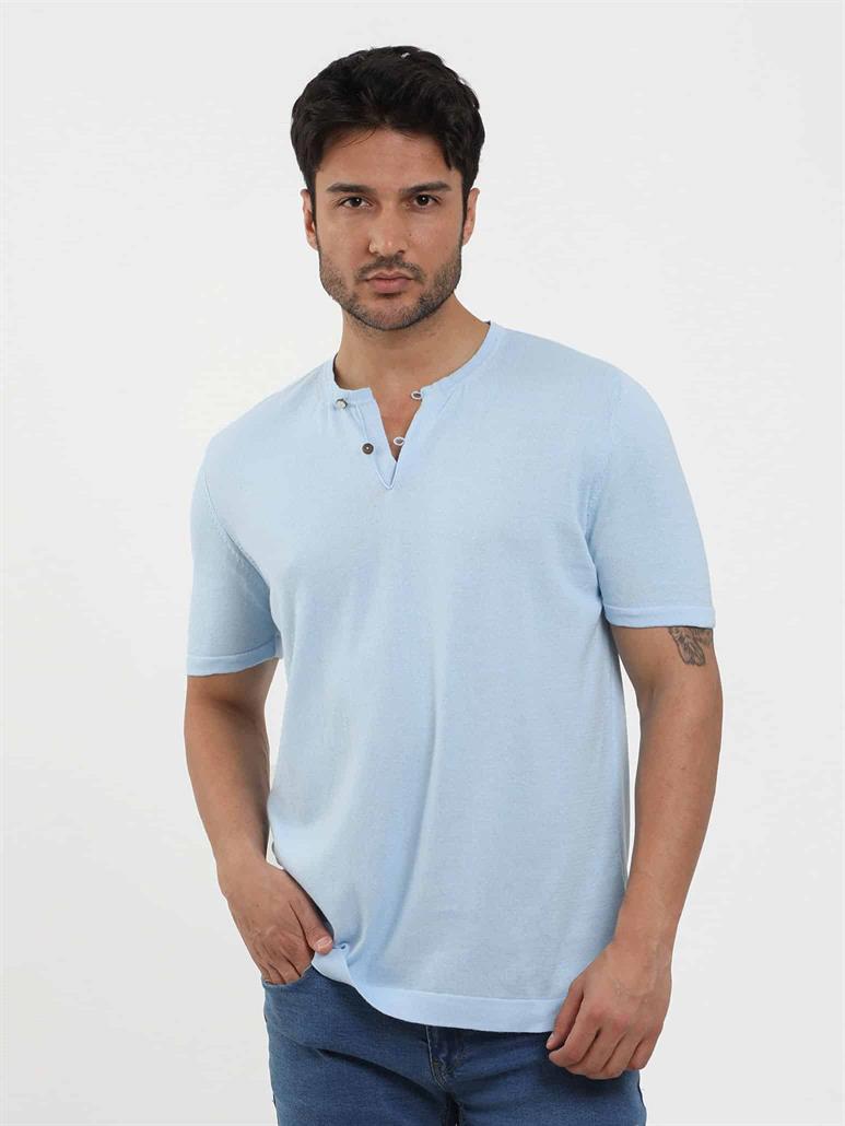 Buz Mavisi Erkek Slim Fit Düz Düğmeli O Yaka Triko 