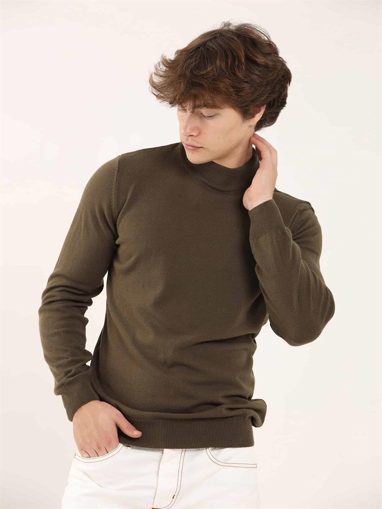 Haki Erkek Slim Fit Düz Klasik Yarım Balıkçı Yaka Triko 