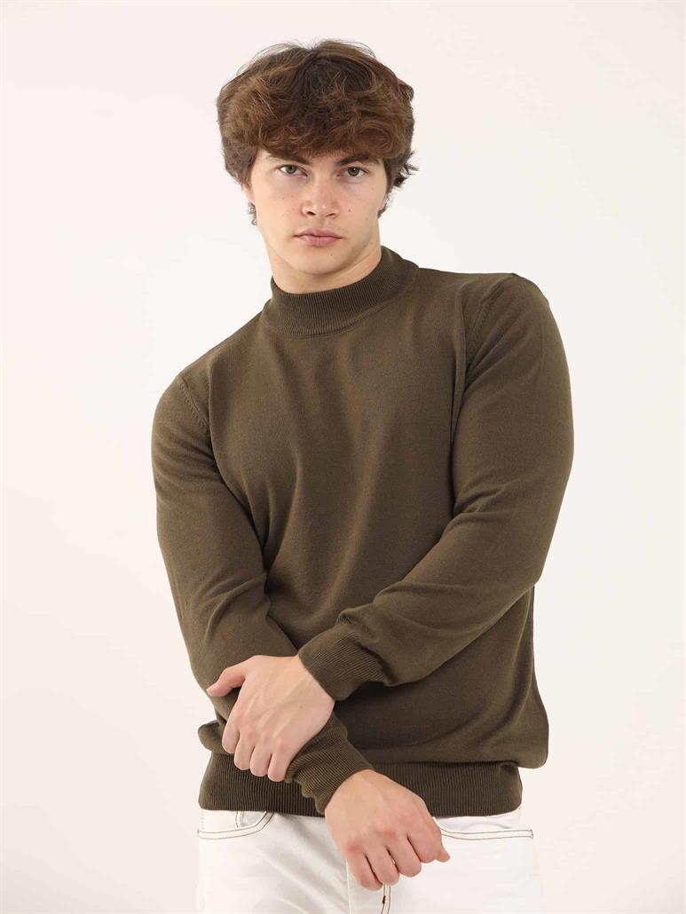 Haki Erkek Slim Fit Düz Klasik Yarım Balıkçı Yaka Triko 