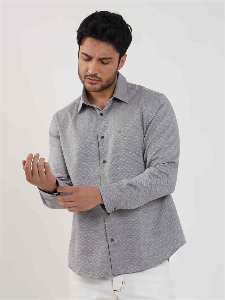 Kahverengi Erkek Regular Fit Armürlü Düğmeli Yaka Uzun Kol Gömlek 