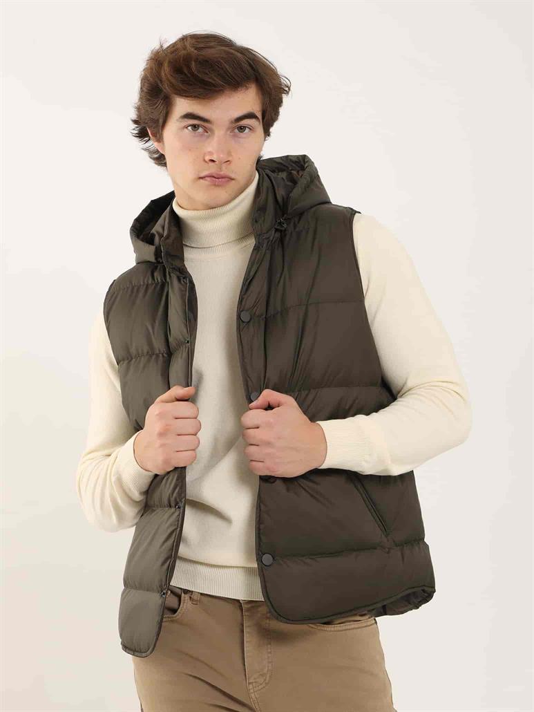 Kahverengi Erkek Regular Fit Düz Kapüşolu Yelek Mont 