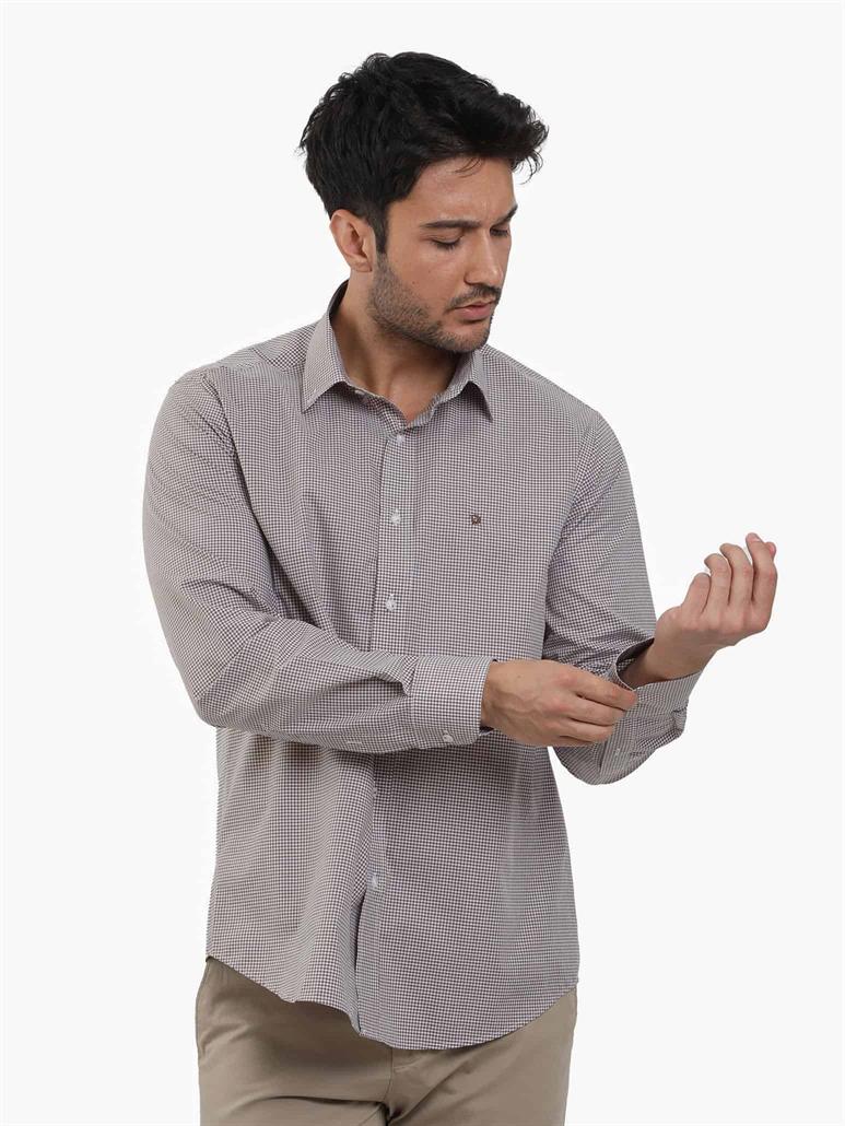 Kahverengi Erkek Regular Fit Pitikare Desenli Düğmeli Yaka Uzun Kol Gömlek 