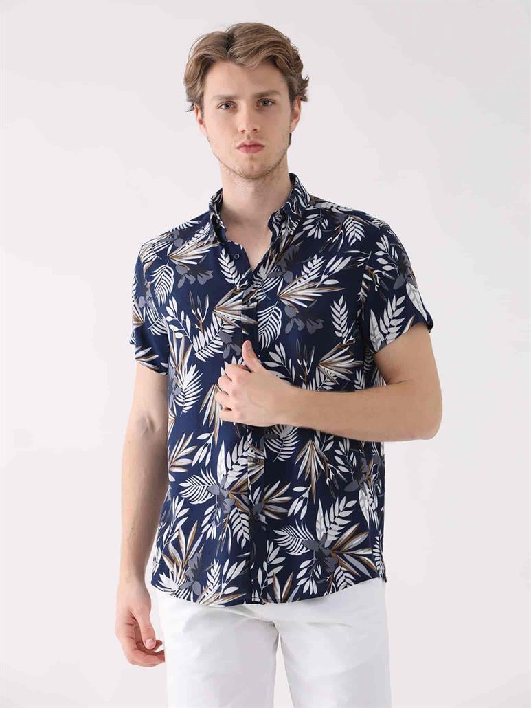 Lacivert Erkek Regular Fit Çiçek Desenli Brent Düğmeli Yaka Kısa Kol Gömlek 