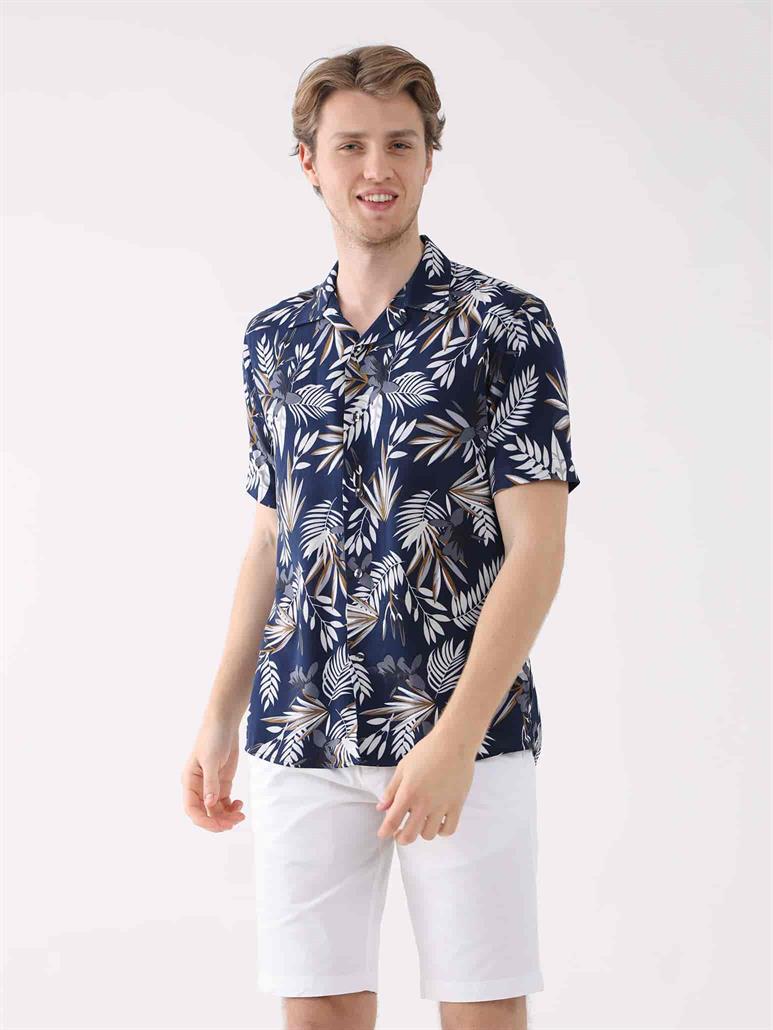 Lacivert Erkek Regular Fit Çiçek Desenli Brent Alttan Düğmeli Yaka Kısa Kol Gömlek 