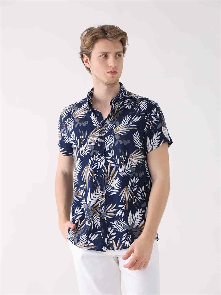 Lacivert Erkek Regular Fit Çiçek Desenli Brent Düğmeli Yaka Kısa Kol Gömlek 