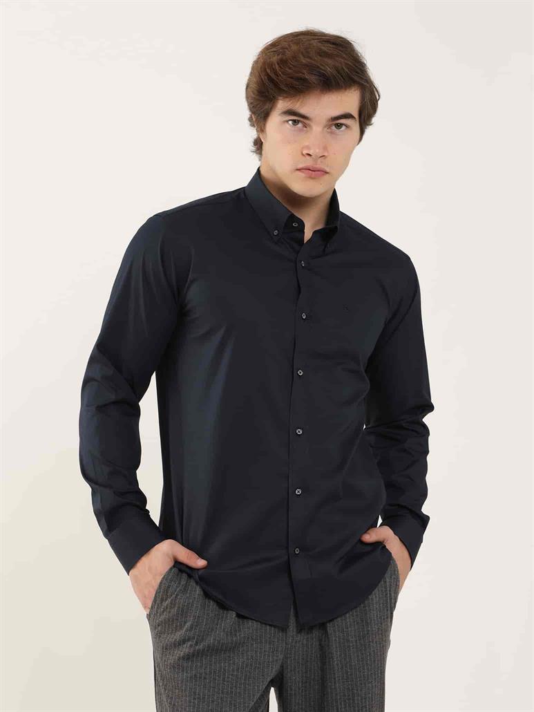 Lacivert Erkek Slim Fit Düz Düğmeli Yaka Uzun Kol Gömlek 