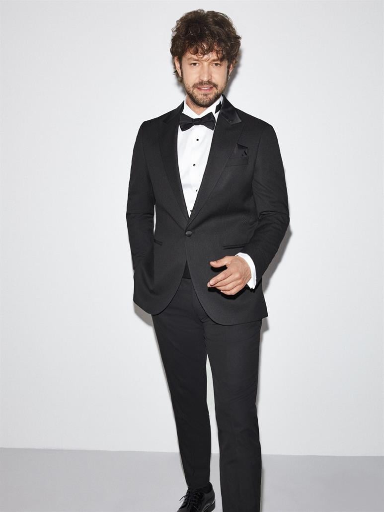 Siyah Erkek Modern Fit Armürlü Mono Yaka Smokin Takım 