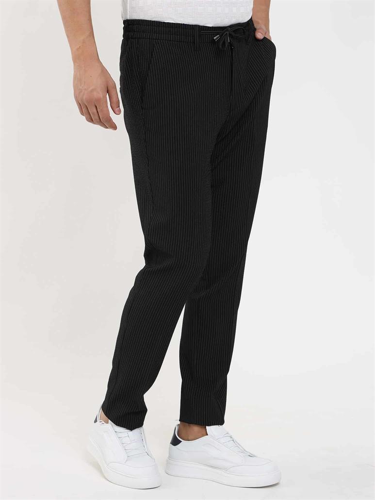  Siyah Erkek Slim Fit Çizgili Jogger Pantolon 